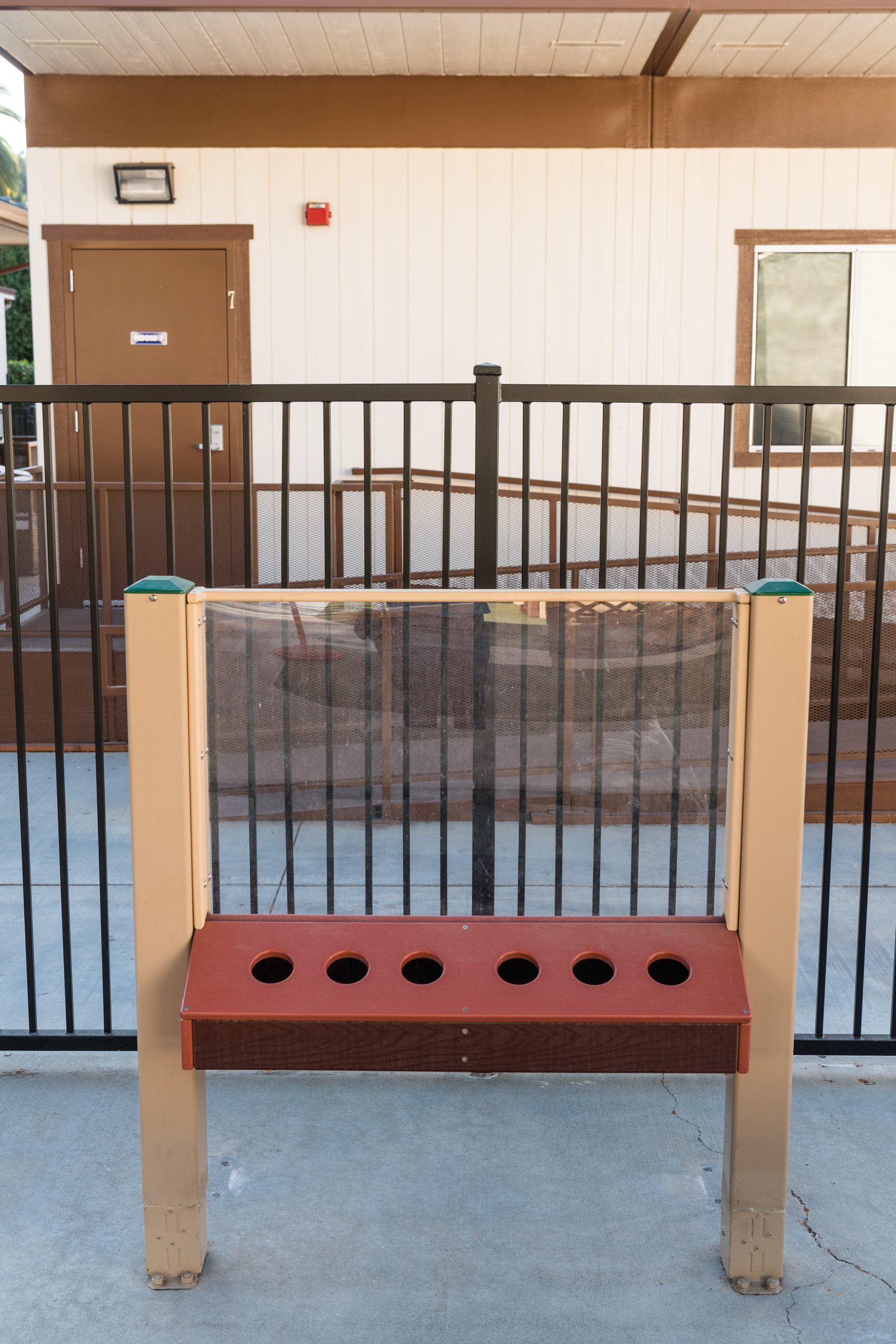 Art Easel - Image 4
